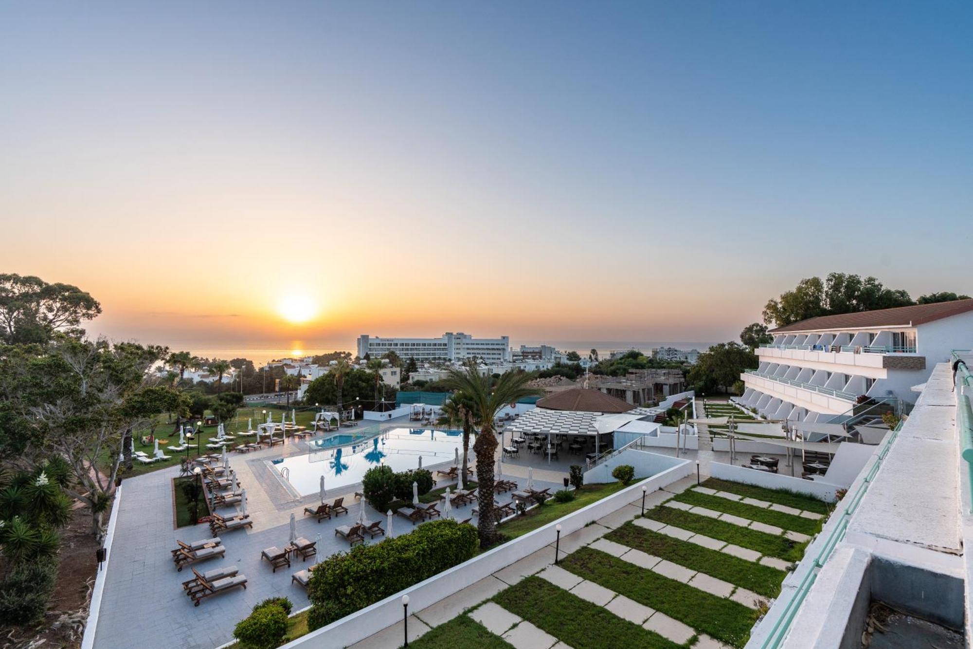 Adelais Bay Hotel Protaras Eksteriør bilde
