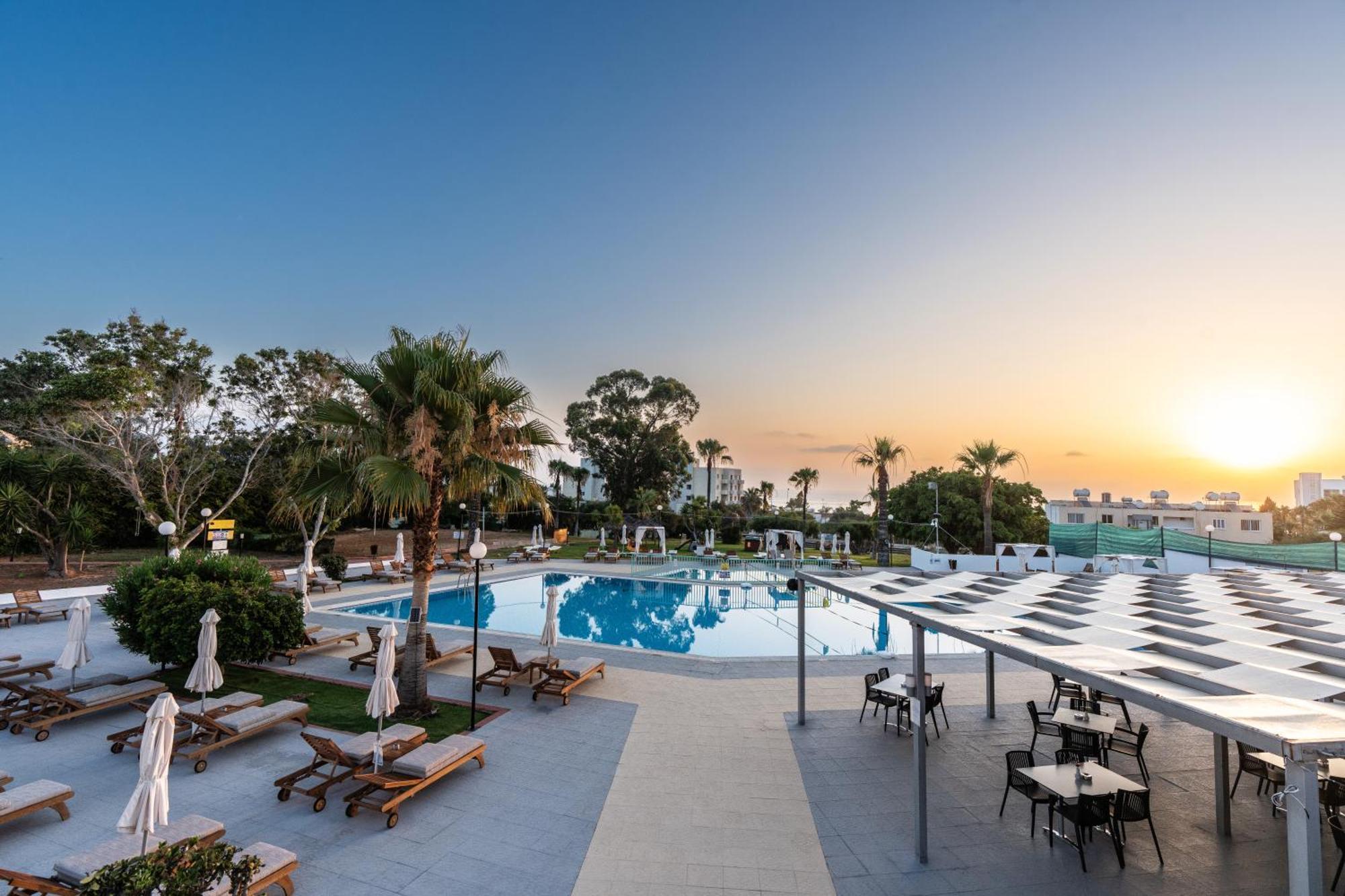 Adelais Bay Hotel Protaras Eksteriør bilde